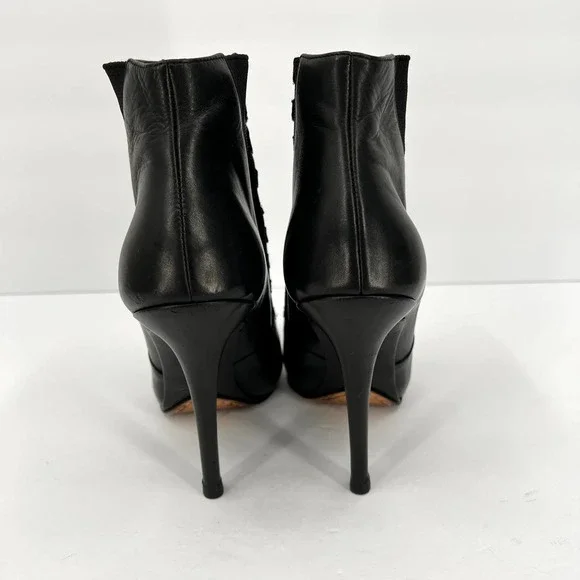 BRIAN ATWOOD Shoes Womens 8 Black Duris Heeled Leather Ankle Bootie Embossed